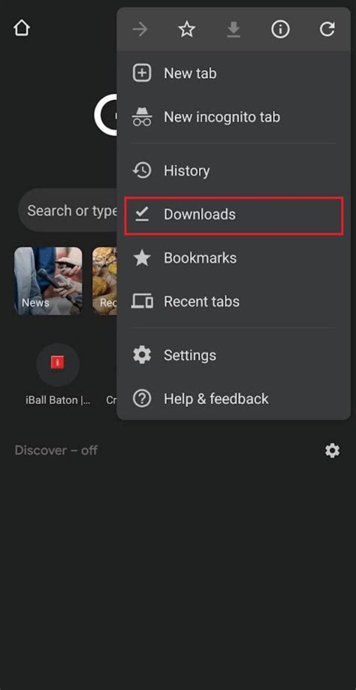 How do I stop Chrome from downloading?