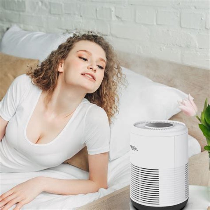 Should I sleep with air purifier on?