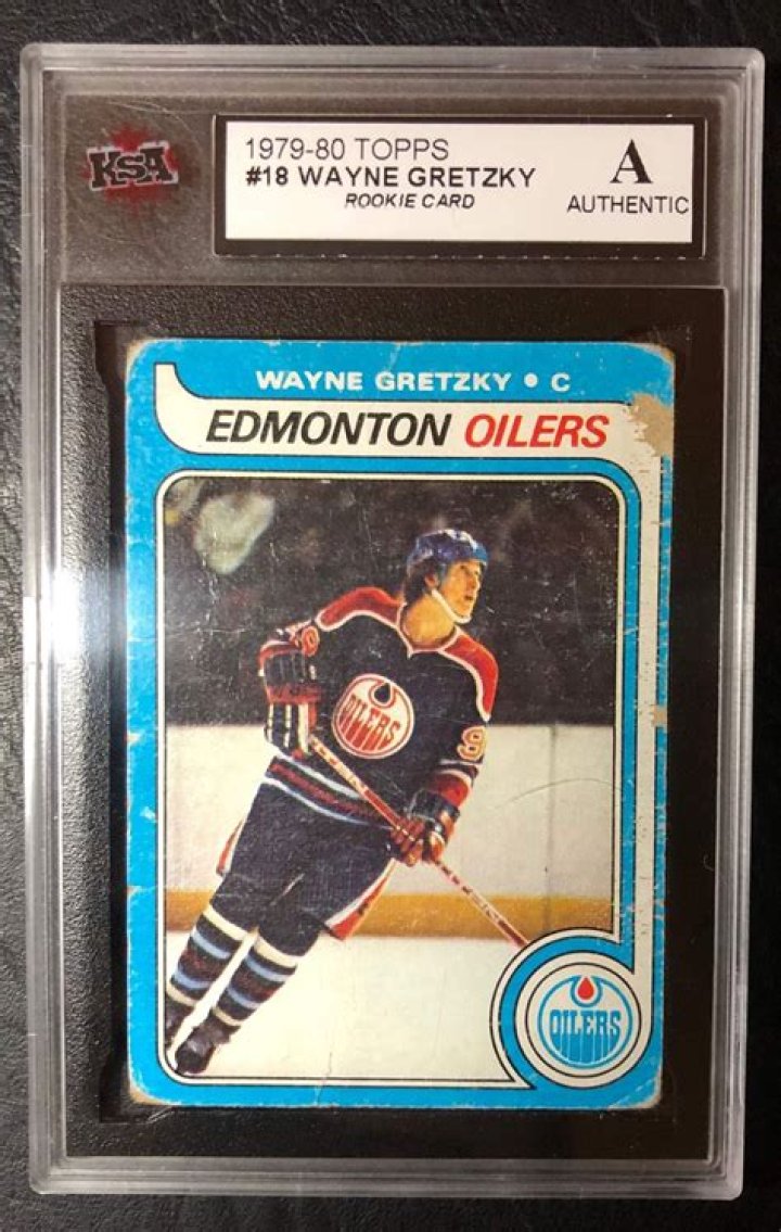 What is a Wayne Gretzky rookie card worth?