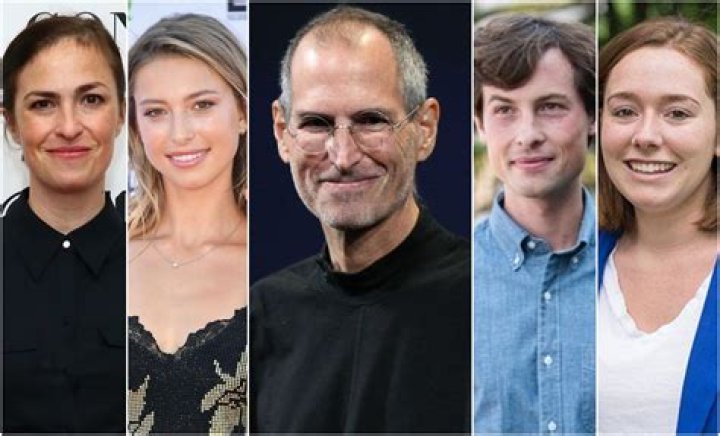 Where did Steve Jobs live in Mountain View?